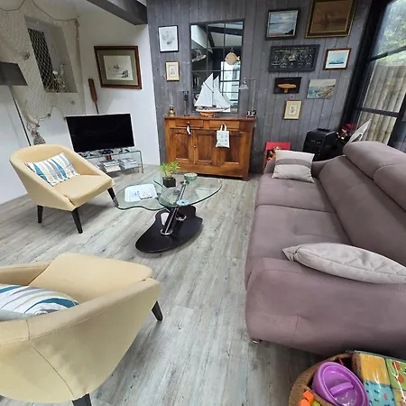 Belle 6 Pers A 300m De La Avec Jardin, Terrasse Et Veranda - - Fr-1-194-395