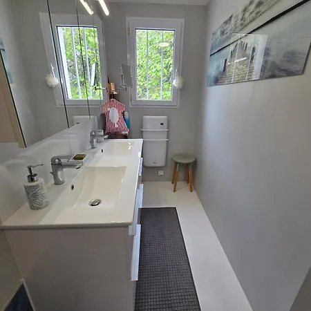 Belle 6 Pers A 300m De La Avec Jardin, Terrasse Et Veranda - - Fr-1-194-395 Saint-Vincent-sur-Jard